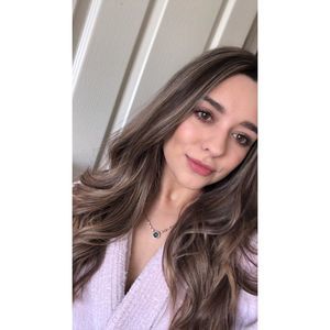 Meet your Posher, Kendra